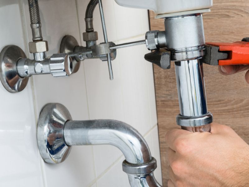 Understanding the difference between commercial  and residential plumbing