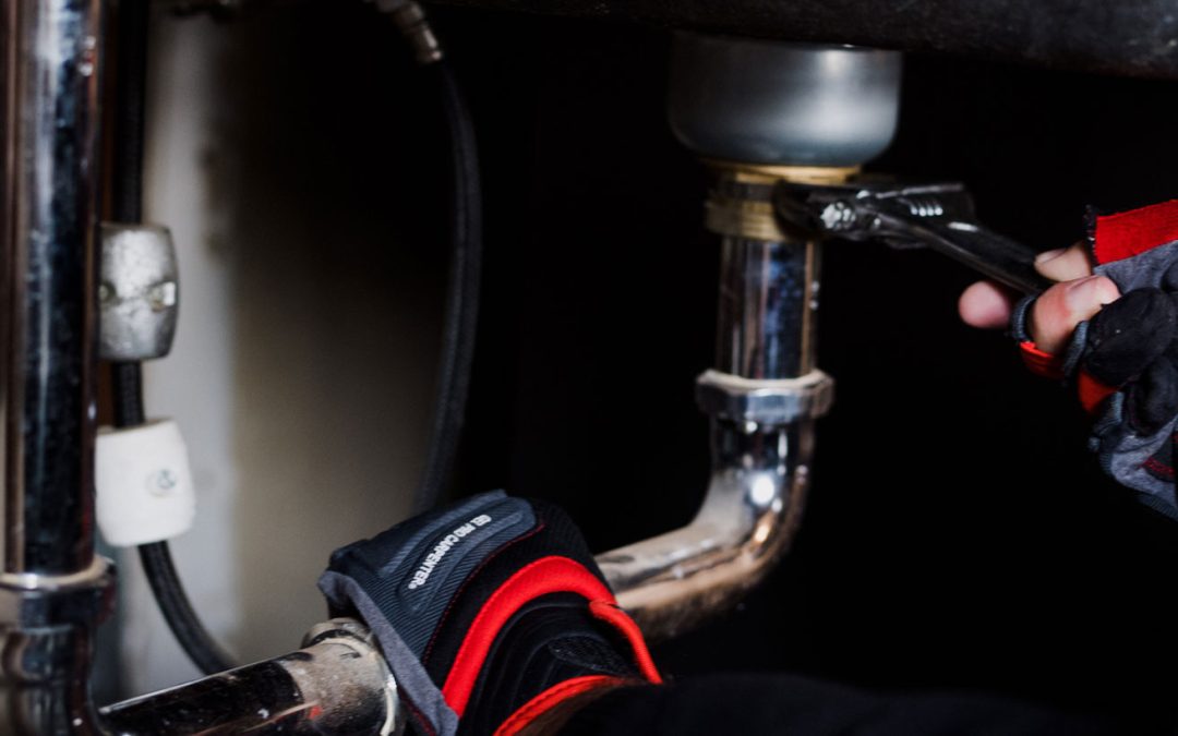 Kitchen Sink Clogged? A Professional Plumber’s Guide to Unblocking Your Drain