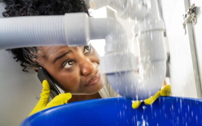 What are the signs of a leaky faucet?